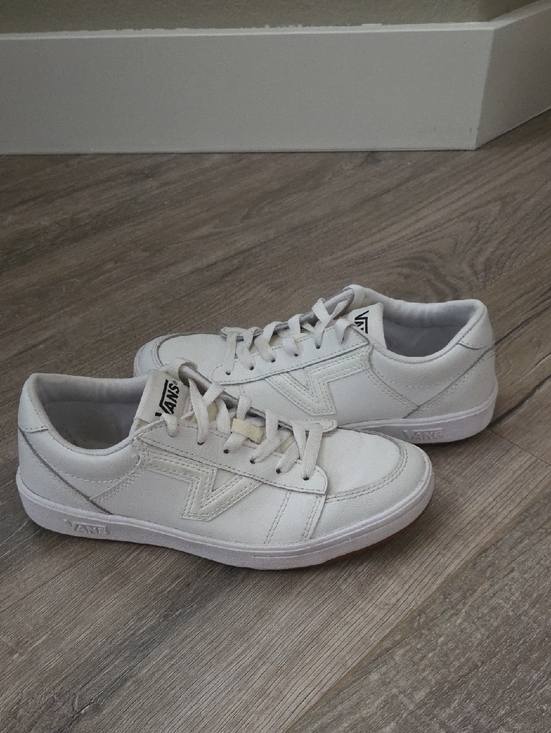 Vans Shoes - Vans White Leather Sneakers